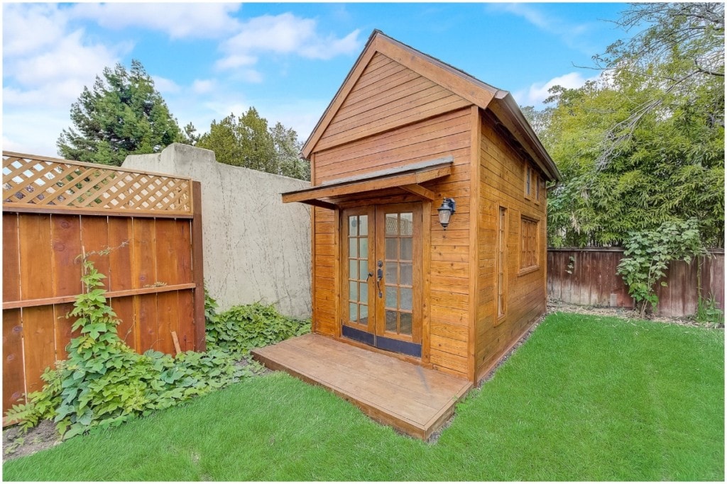 Backyard Office Prefab Shed