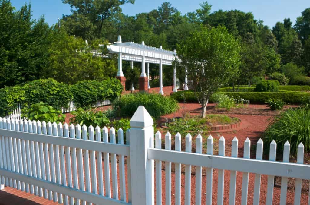 athens georgia gardens on college campus_Getty
