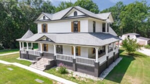 home with large patio