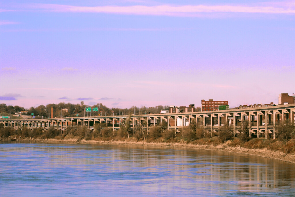bridge at dusk in st joseph missouri_shutterstock