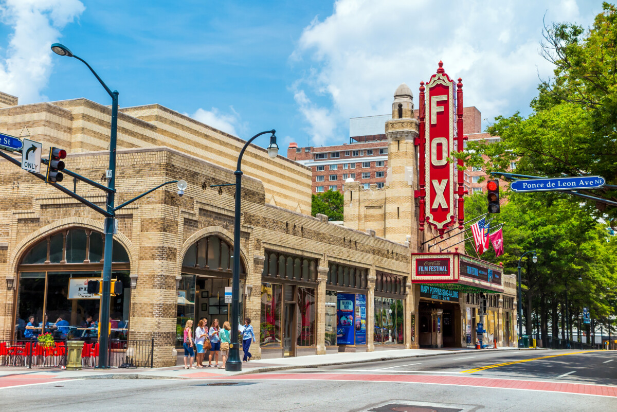 fox theatre in midtown atlanta neighborhood