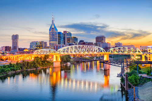 Nashville,,Tennessee,,Usa,Downtown,Skyline,On,The,Cumberland,River.