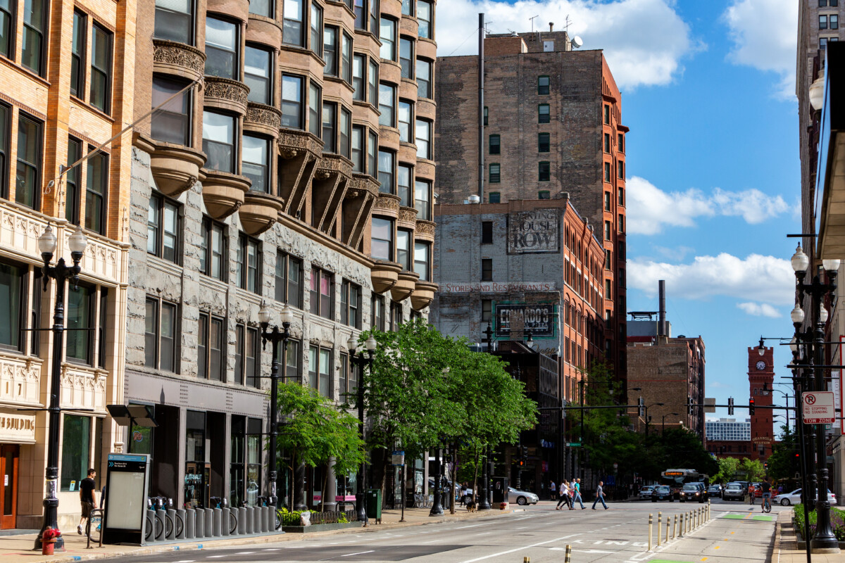 Chicago,,Illinois,,June,3,,2018:,Classic,Skyscrapers,Line,South