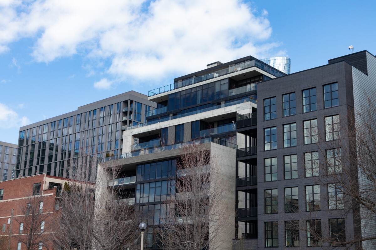 Modern,Residential,Buildings,In,The,West,Loop,Of,Chicago