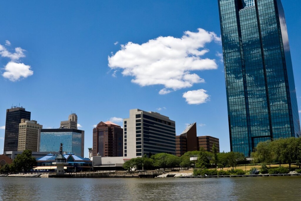 toledo ohio waterfront
