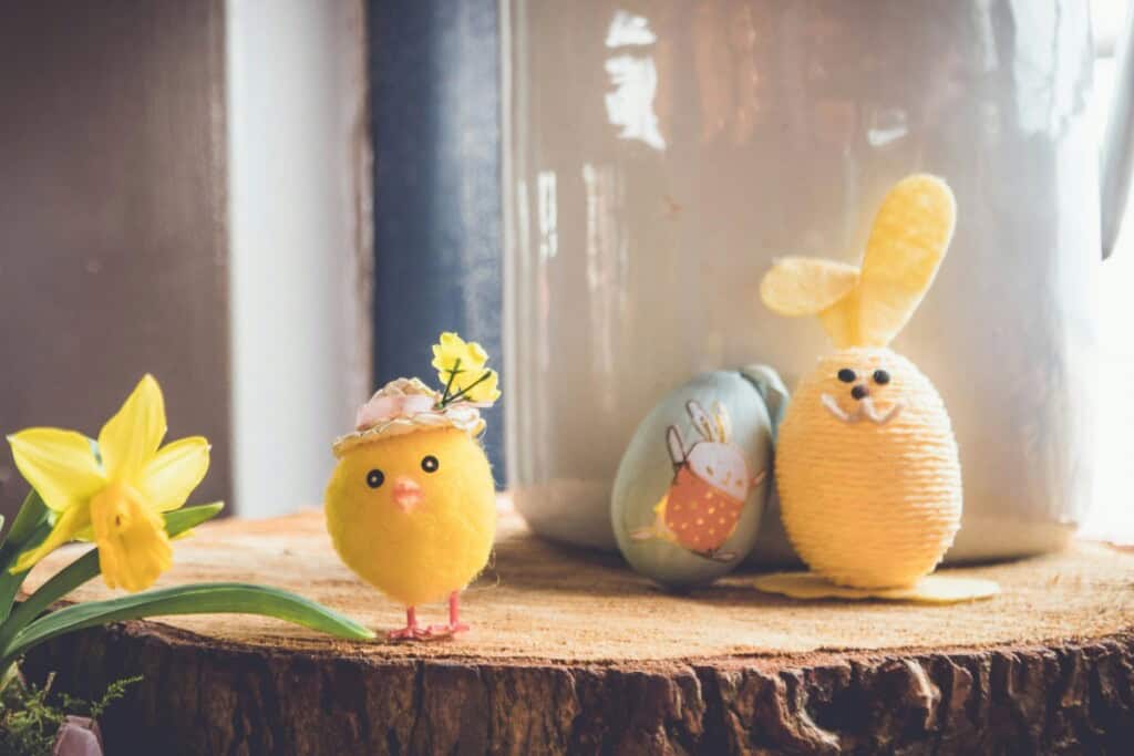 Chick easter eggs