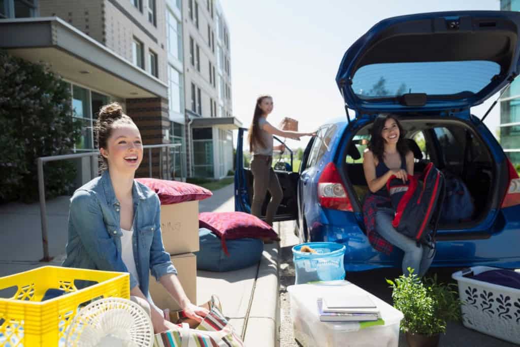 15 Essential College Must-Haves for Off-Campus Living | Redfin