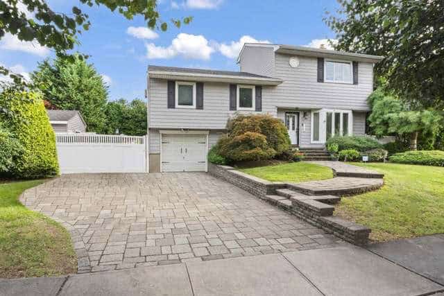 new listing in nassau county