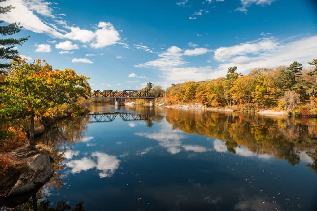 new brunswick new jersey river and a bridge