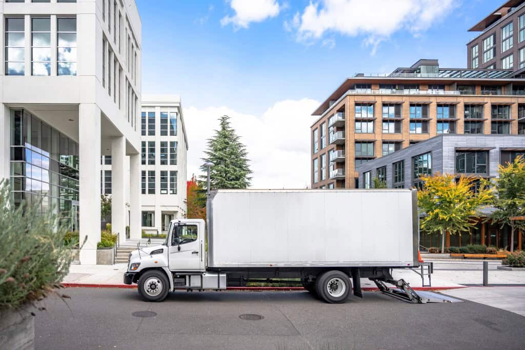 Moving Container vs Truck Rental : Which Is Better for You? | Redfin